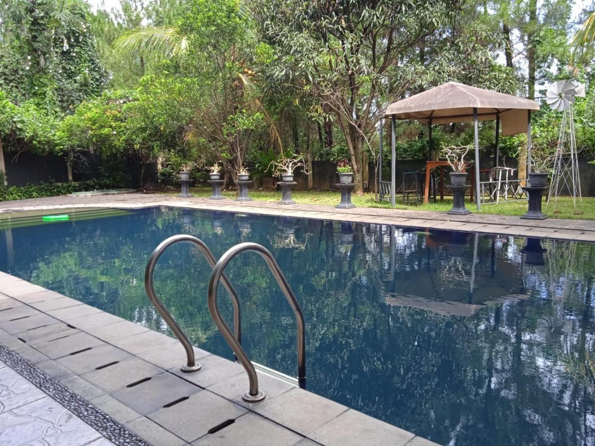 Villa Gathering Yuni Syahla Citaringgul Bagian luar foto